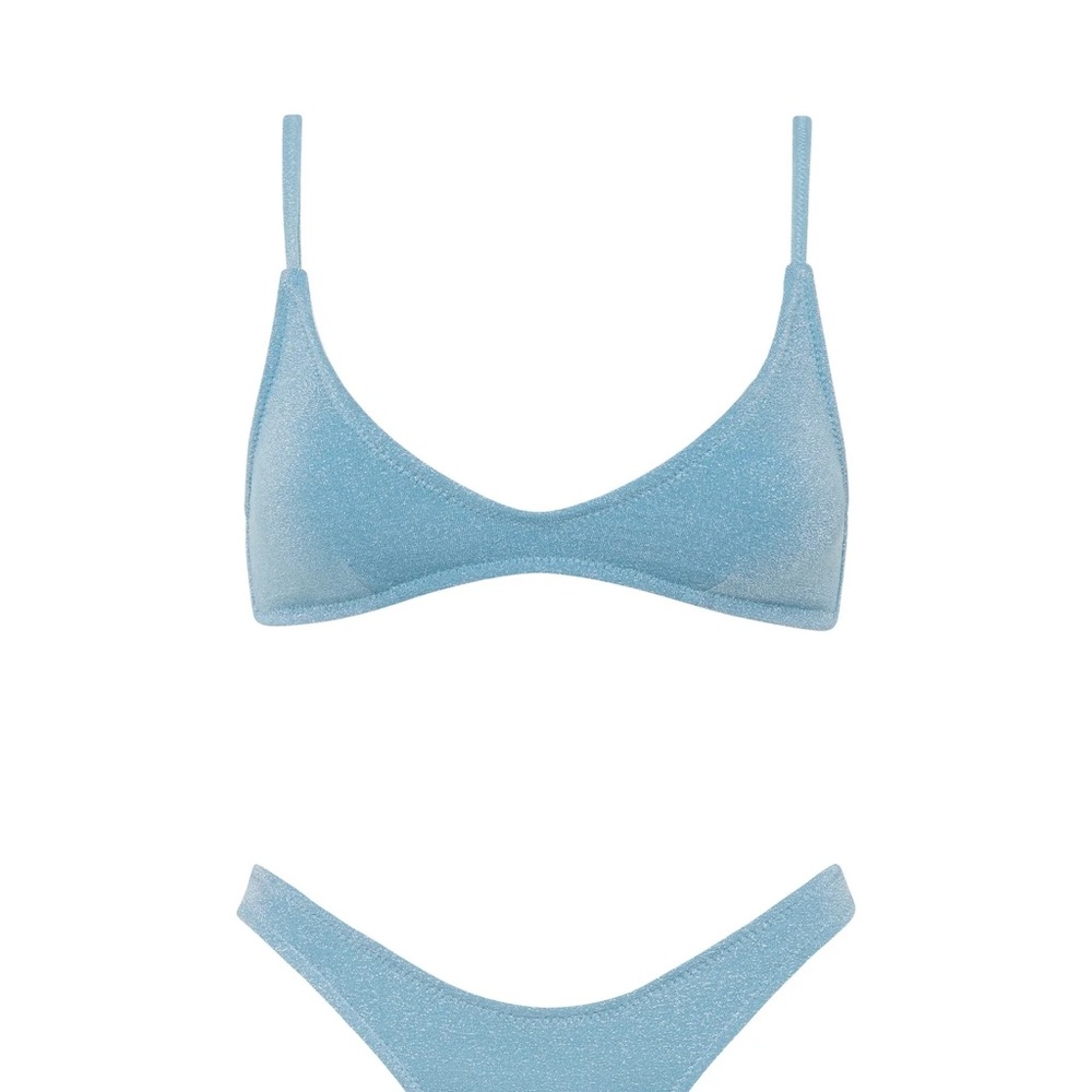COPY - Triangl bikini 
Top small++
Bottoms medium 
Worn like once 
Comes with b…